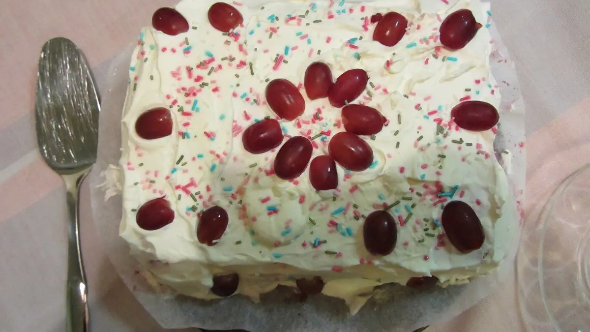 Cake Box Tonbridge – eggless cake shop in Tonbridge town centre